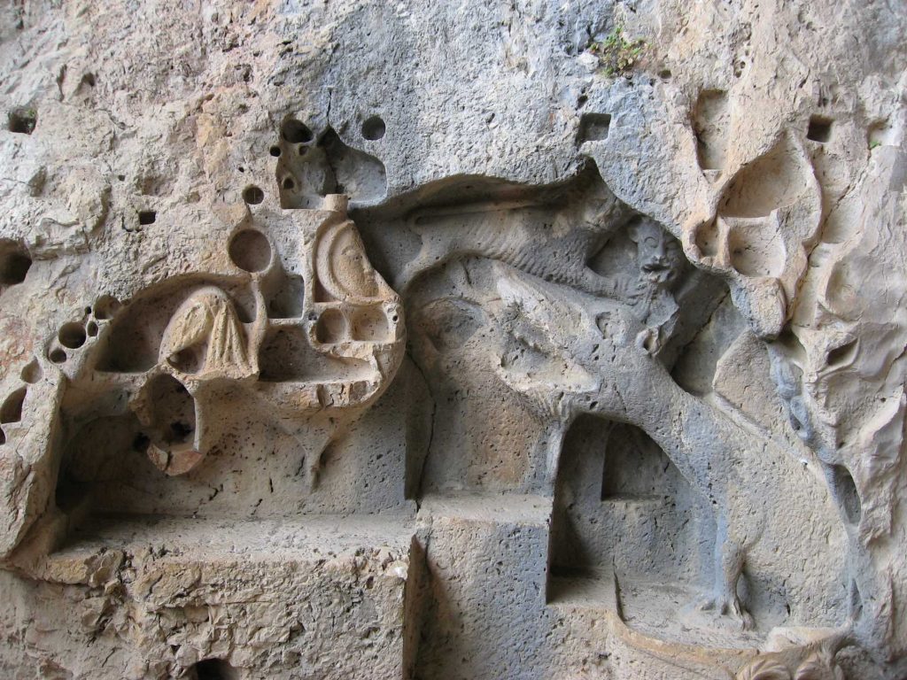 Image by dragoncavebrac.com